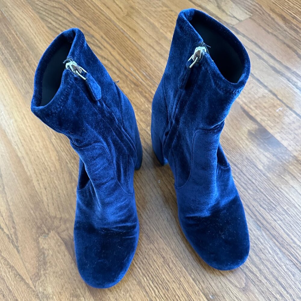 Prada Blue Velvet Boots 37euro